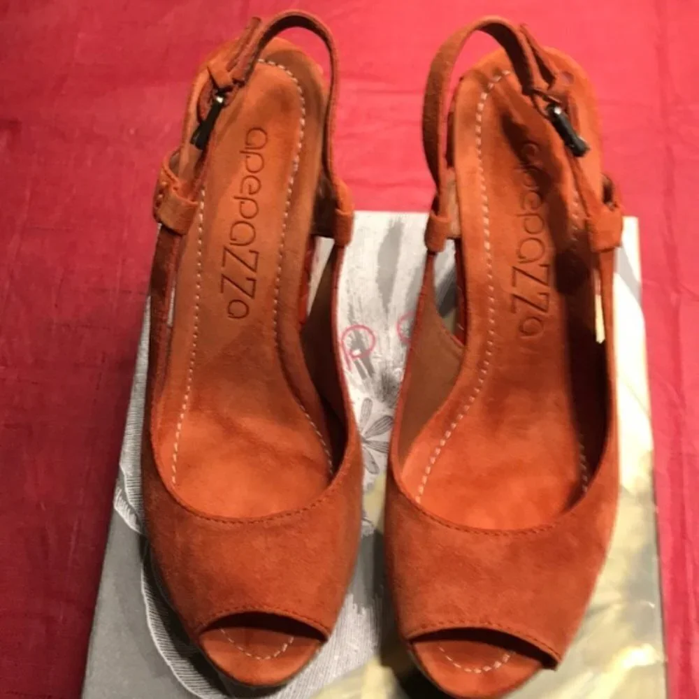 Apepazza Carmela Orange Leather Platforms Size 10